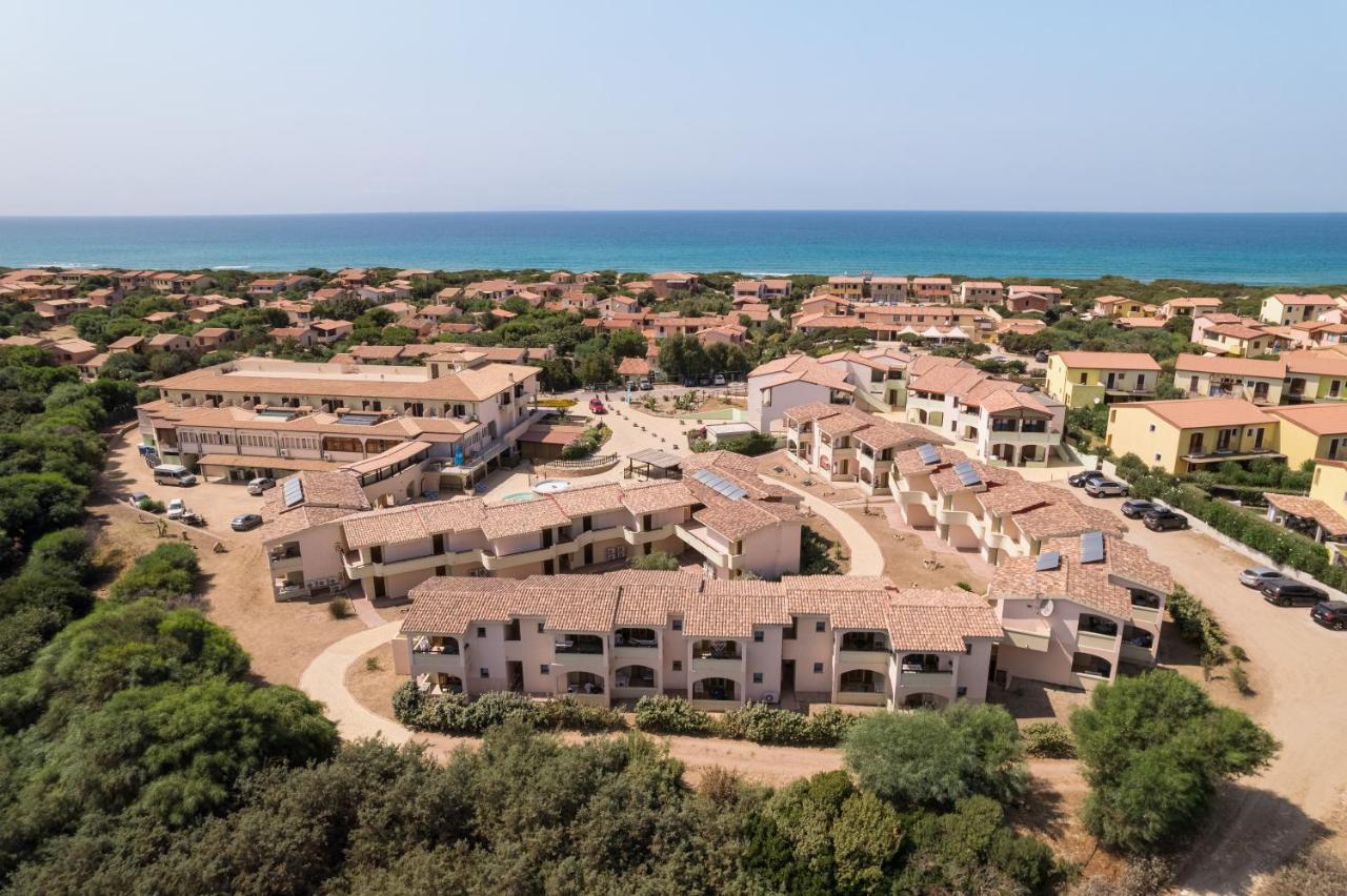 Mimose Beach Village Badesi Zewnętrze zdjęcie
