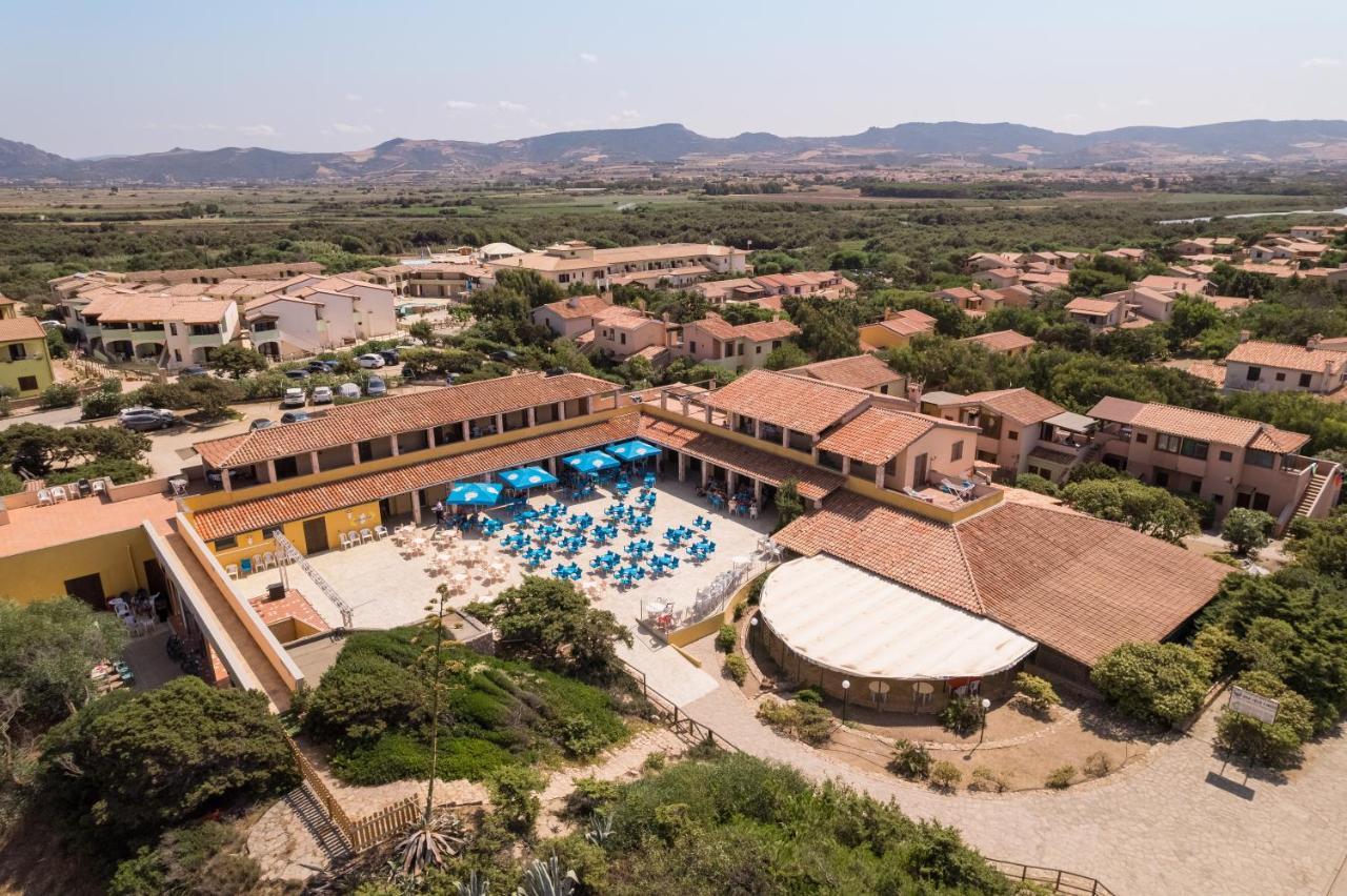 Mimose Beach Village Badesi Zewnętrze zdjęcie
