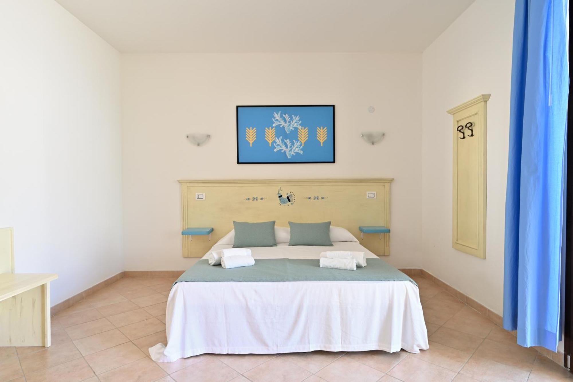 Mimose Beach Village Badesi Zewnętrze zdjęcie