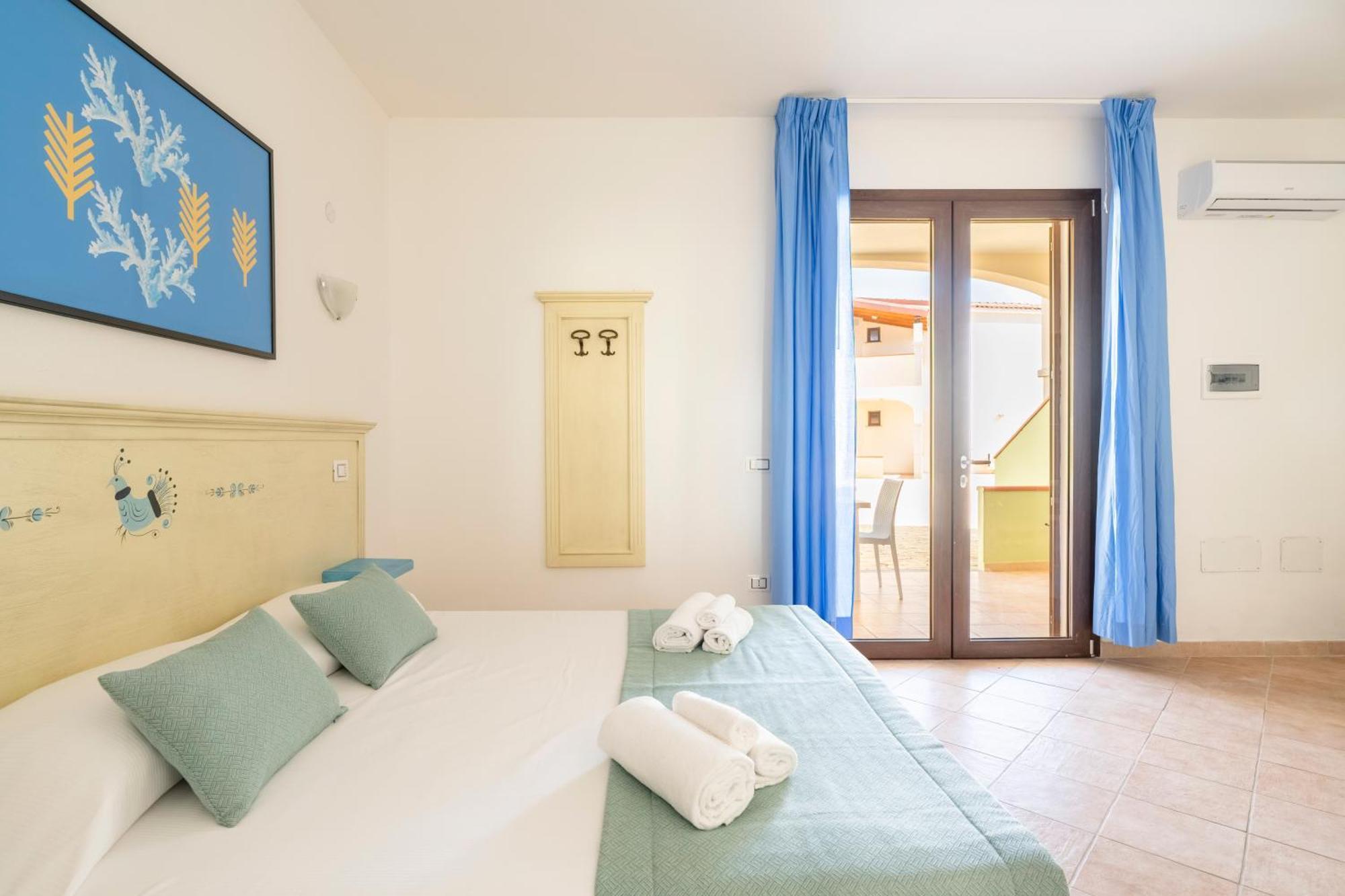 Mimose Beach Village Badesi Zewnętrze zdjęcie