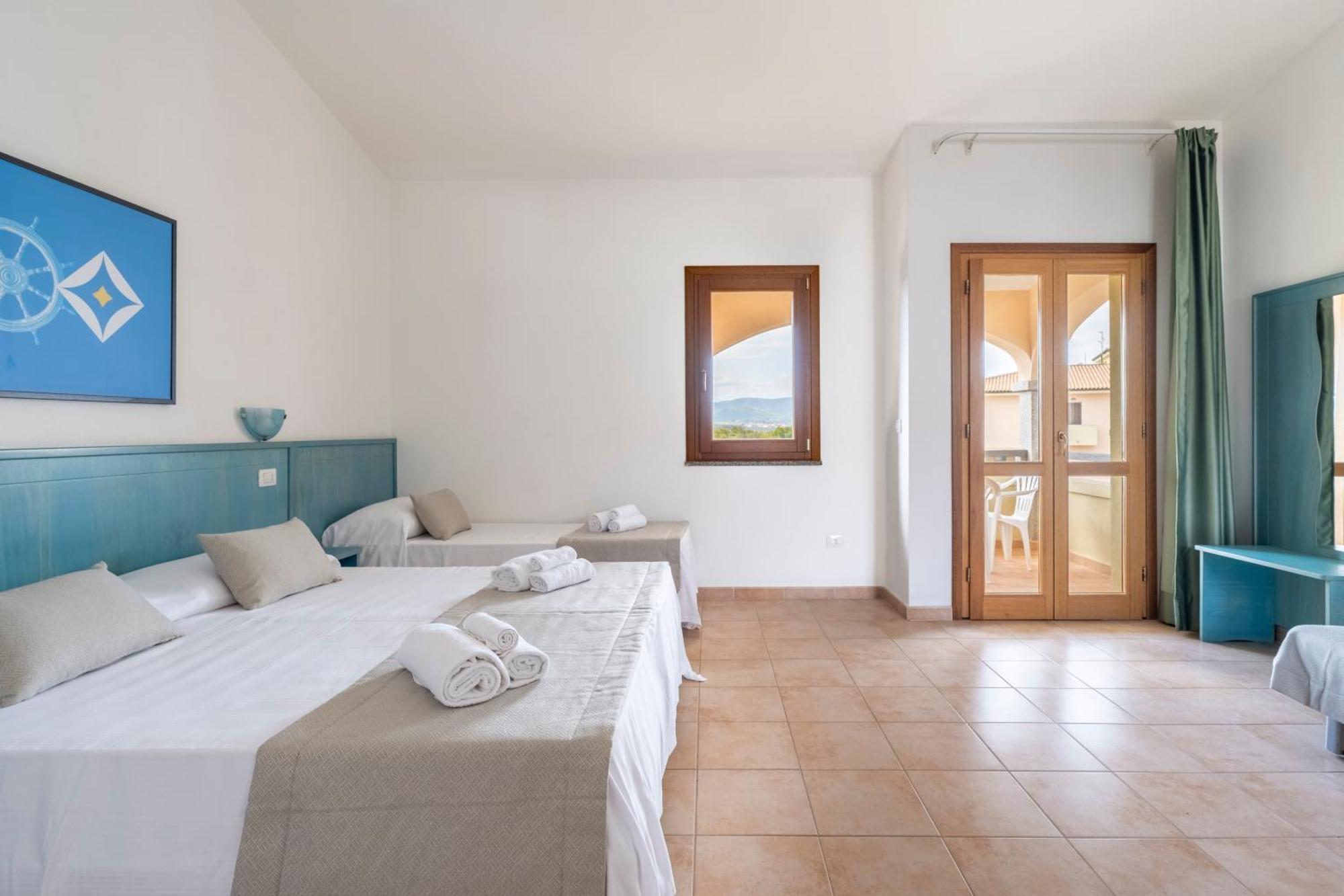 Mimose Beach Village Badesi Zewnętrze zdjęcie